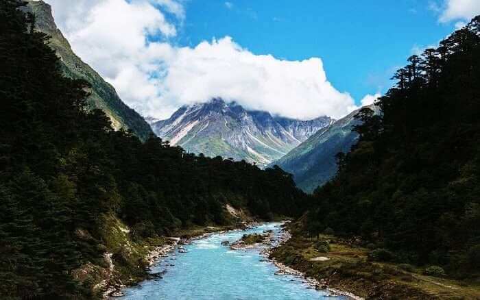 Splendid North East with Lachung 